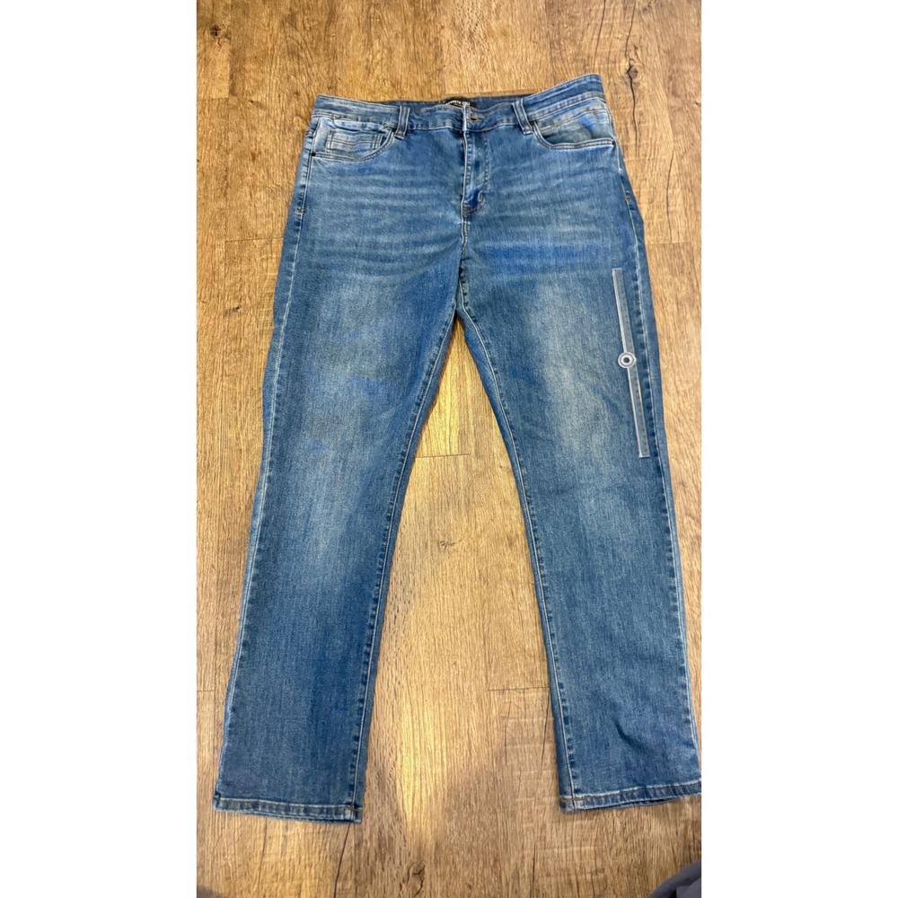 Kenneth Cole New York Mens Straight Fit Jeans Medium Wash Blue Denim 38x32